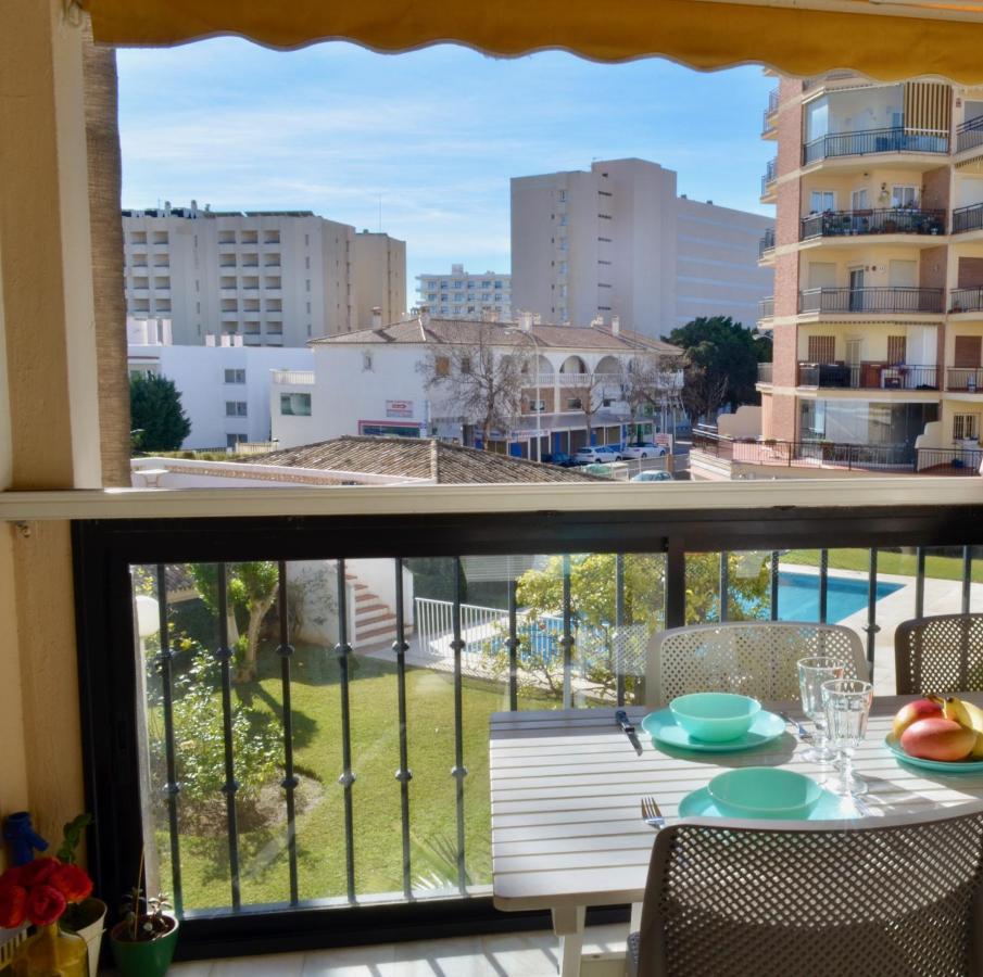 Apartamento Carihuela un dormitorio junto al mar Torremolinos Exterior foto