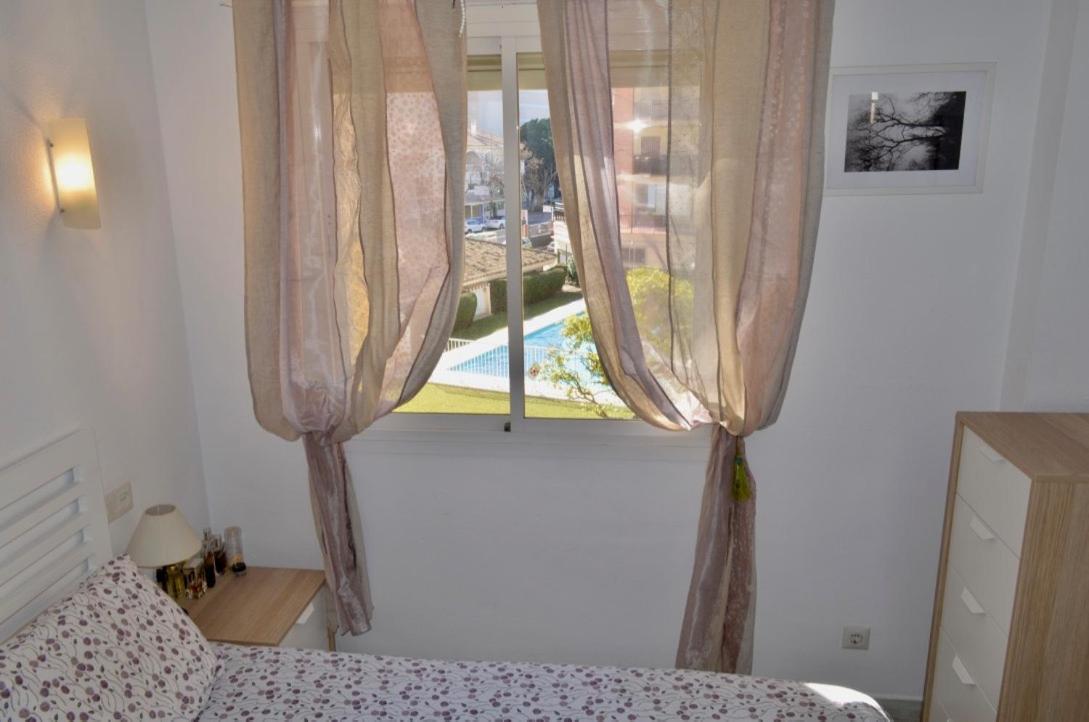 Apartamento Carihuela un dormitorio junto al mar Torremolinos Exterior foto