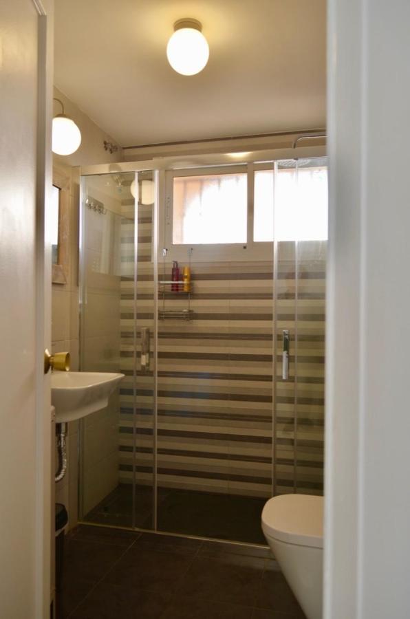 Apartamento Carihuela un dormitorio junto al mar Torremolinos Exterior foto
