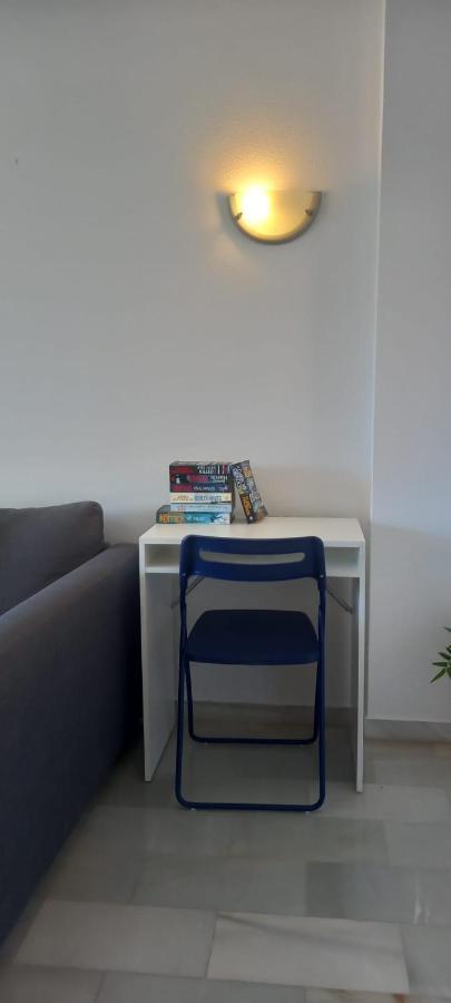 Apartamento Carihuela un dormitorio junto al mar Torremolinos Exterior foto