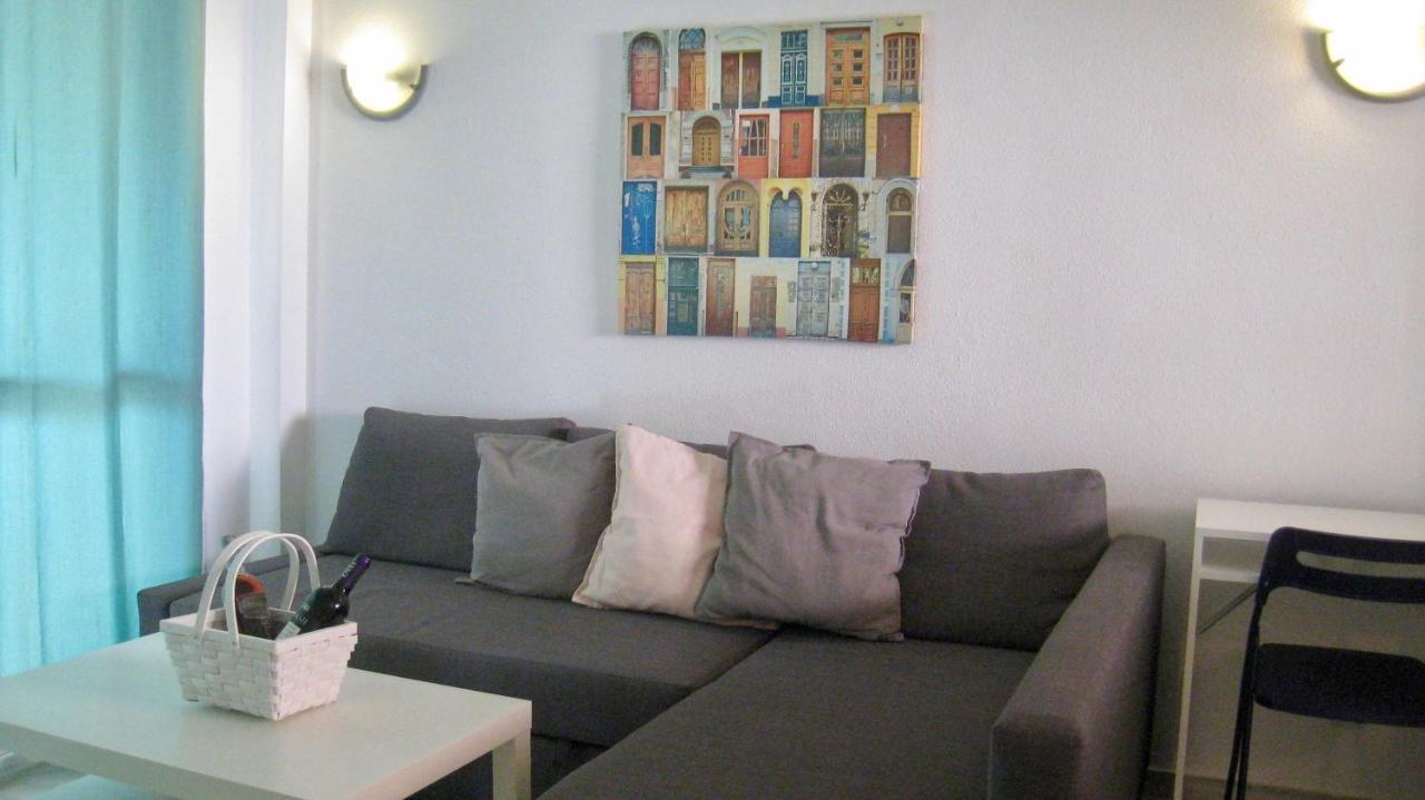 Apartamento Carihuela un dormitorio junto al mar Torremolinos Exterior foto